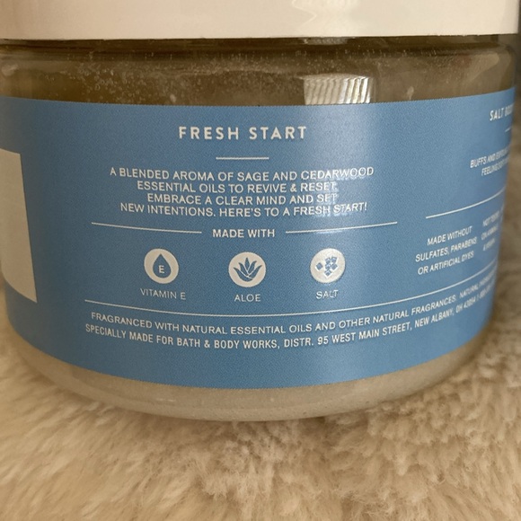 NEW Bath & Body Works Sage & Cedarwood Salt Body Scrub (set of 2) - Picture 6 of 7